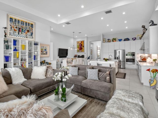 Home for rent at 8331 Royal County Down Road - photo 6689264