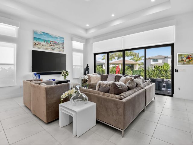 Home for rent at 8331 Royal County Down Road - photo 6689265