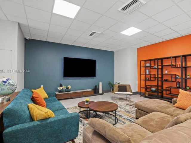 1-bedroom condo for rent in Hallandale Beach - 3140 S Ocean Dr 207 - MondialRealty