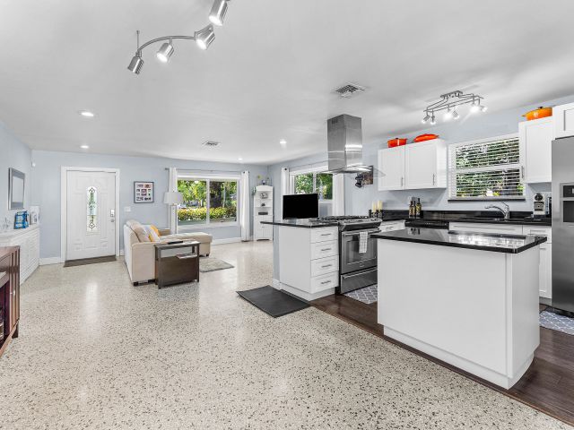 Home for sale at 439 45th Street - photo 6669130