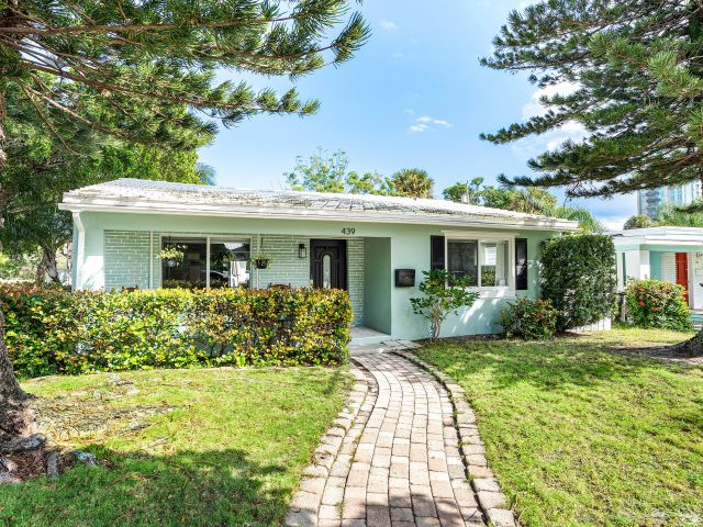 Home for sale at 439 45th Street - photo 6669132