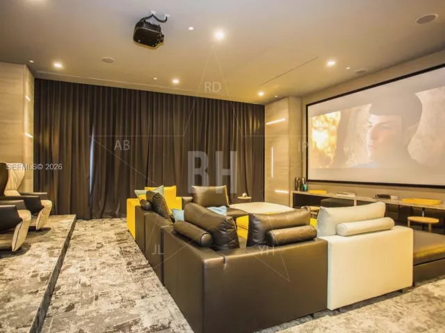 2-bedroom condo for sale in Miami - 55 SW 9th ST 3006 - MondialRealty