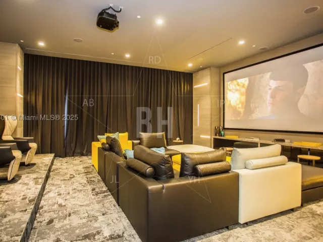 2-bedroom condo for sale in Miami - 55 SW 9th ST 3006 - MondialRealty