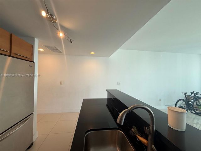 Apartment for sale  Unit #3708 - photo 6669726