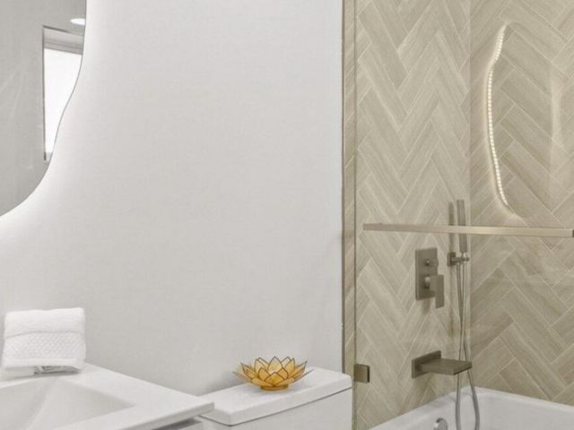 Home for rent at 608 SE 2nd Avenue Avenue - photo 6669240