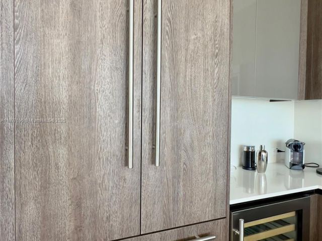 Apartment for sale  Unit #3611 - photo 6669113