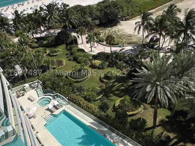 2-bedroom condo for rent in Miami Beach - 1455 Ocean Dr 1003 - MondialRealty