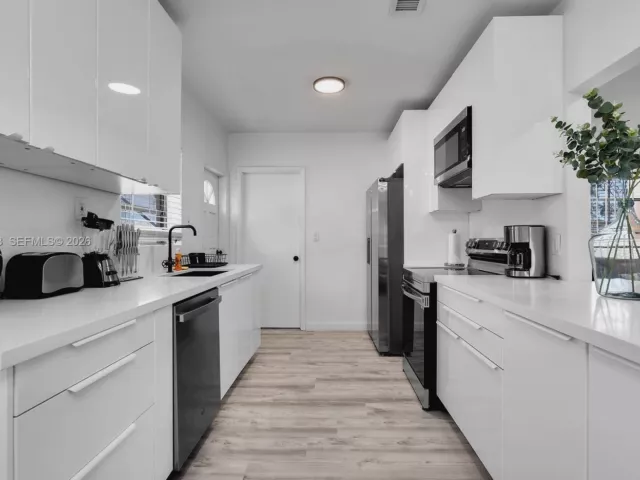 Home for sale at 1510 Normandy Dr - photo 6669457