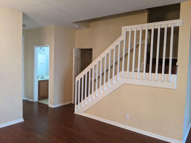 Home for rent at 2226 Oakmont Drive - photo 6693788