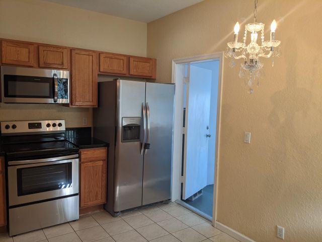 Home for rent at 2226 Oakmont Drive - photo 6693791