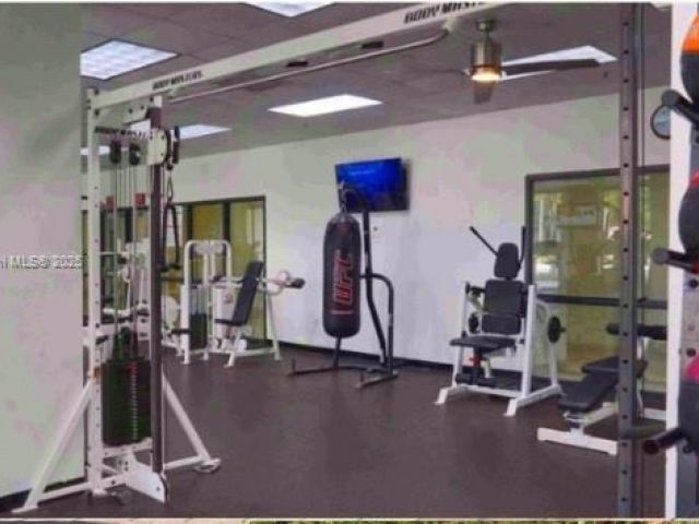 Apartment for sale  Unit #1117 - photo 6670077