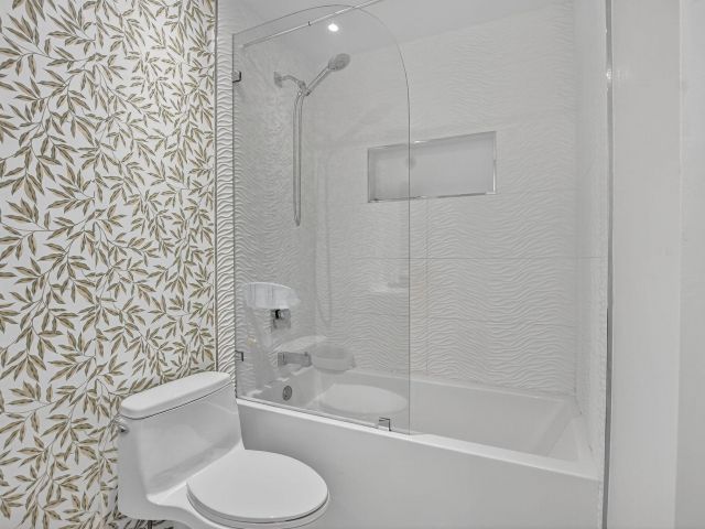 Home for sale at 10798 Sea Cliff Circle - photo 6690302