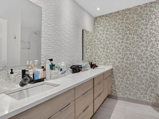 Home for sale at 10798 Sea Cliff Circle - photo 6690303