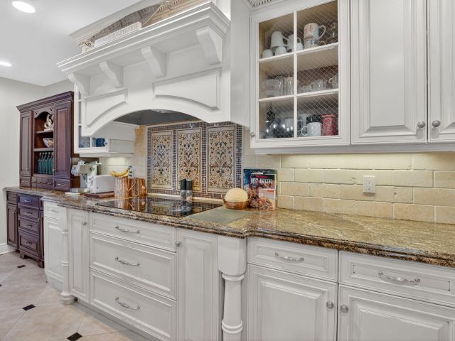 Home for sale at 10798 Sea Cliff Circle - photo 6690311