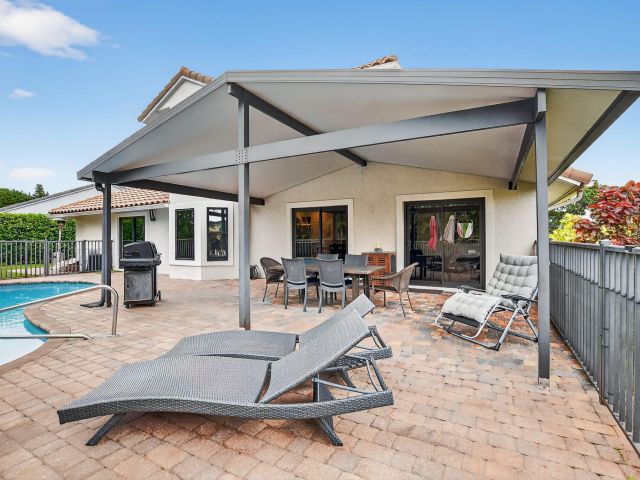 Home for sale at 10798 Sea Cliff Circle - photo 6690313