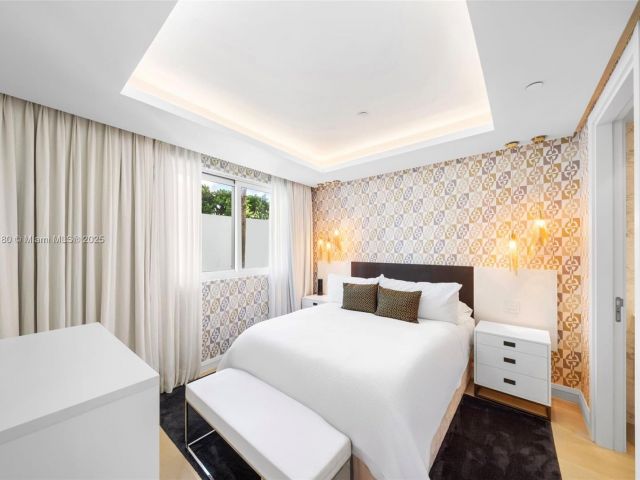 Apartment for sale  Unit #TWN7 - photo 6753220