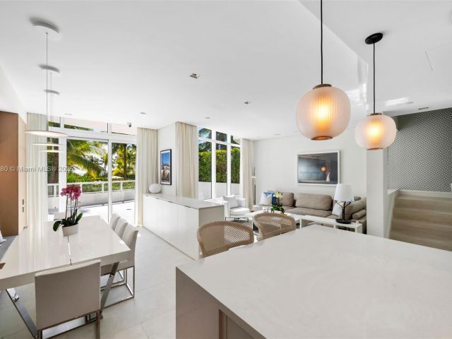 Apartment for sale  Unit #TWN7 - photo 6753230