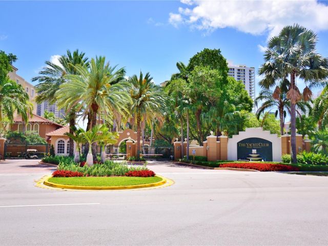 Apartment for rent  Unit # - photo 7446278