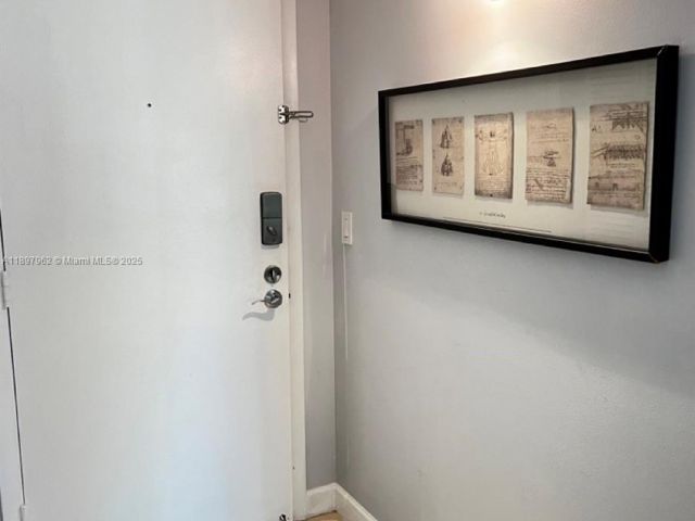 Apartment for rent  Unit # - photo 7446281