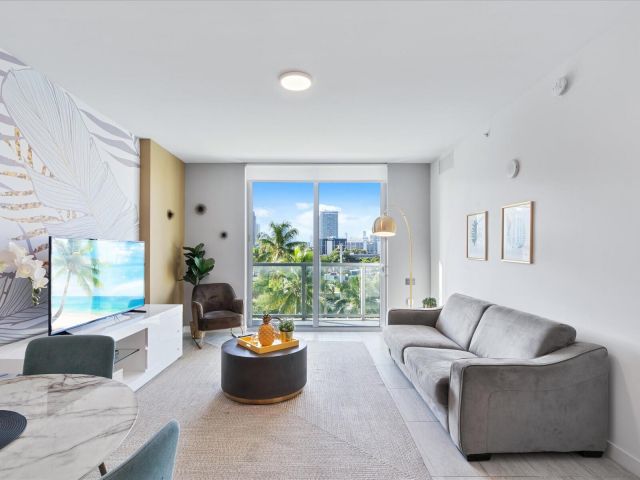 Apartment for rent  Unit #S-304 - photo 6715981