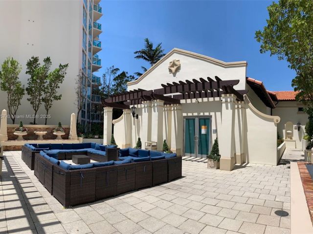 Apartment for sale  Unit #1-UPH1 - photo 6673096