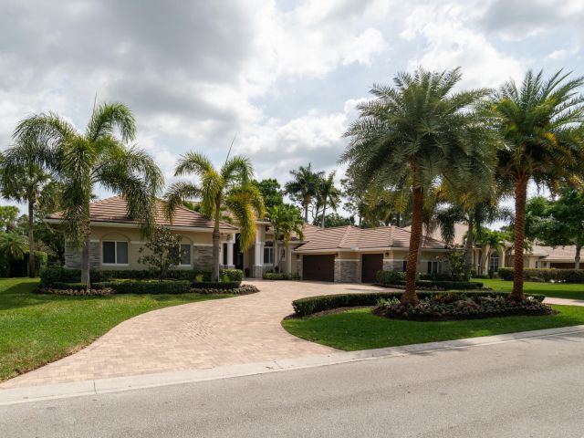 Home for sale at 1209 Breakers West Boulevard - photo 6674463