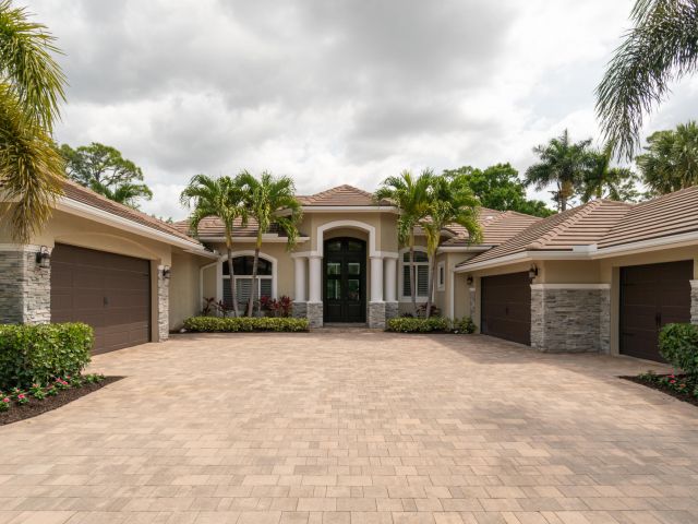 Home for sale at 1209 Breakers West Boulevard - photo 6674471