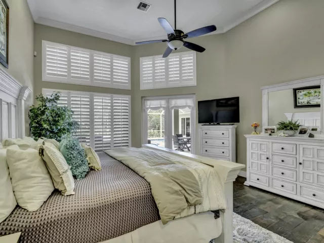 4-bedroom home for sale in West Palm Beach - 1209 Breakers West Boulevard - MondialRealty