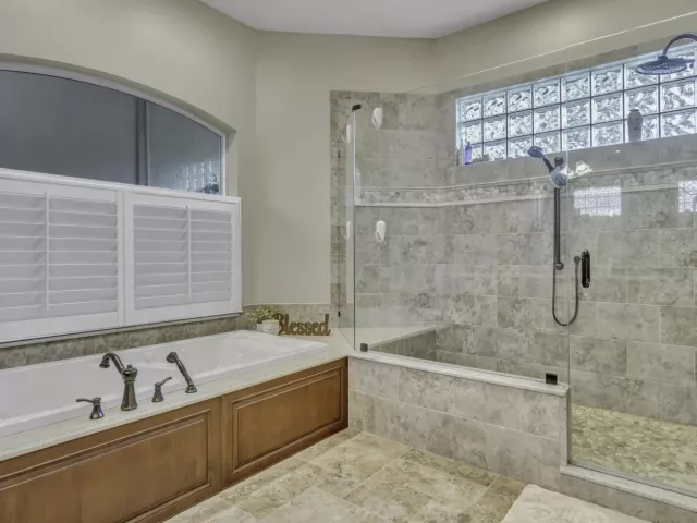 4-bedroom home for sale in West Palm Beach - 1209 Breakers West Boulevard - MondialRealty