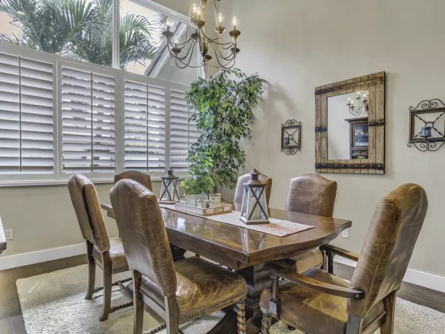 4-bedroom home for sale in West Palm Beach - 1209 Breakers West Boulevard - MondialRealty