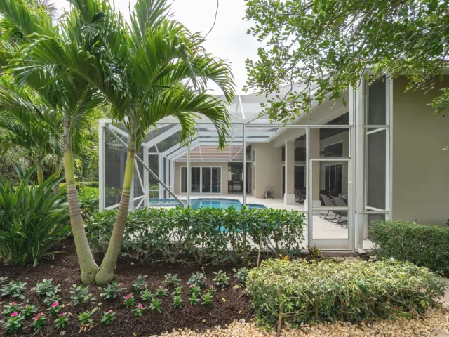 4-bedroom home for sale in West Palm Beach - 1209 Breakers West Boulevard - MondialRealty