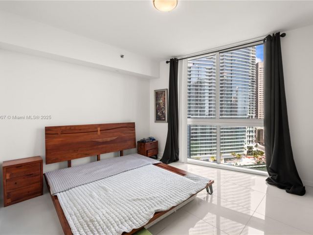 Apartment for sale  Unit #1602 - photo 6728284