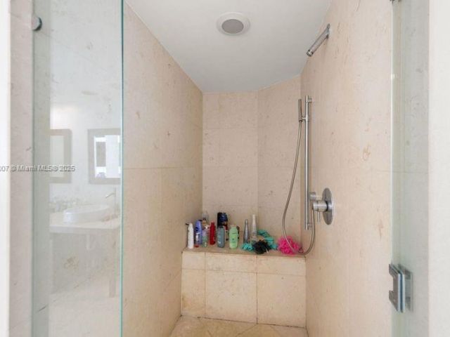 Apartment for sale  Unit #1602 - photo 6728291