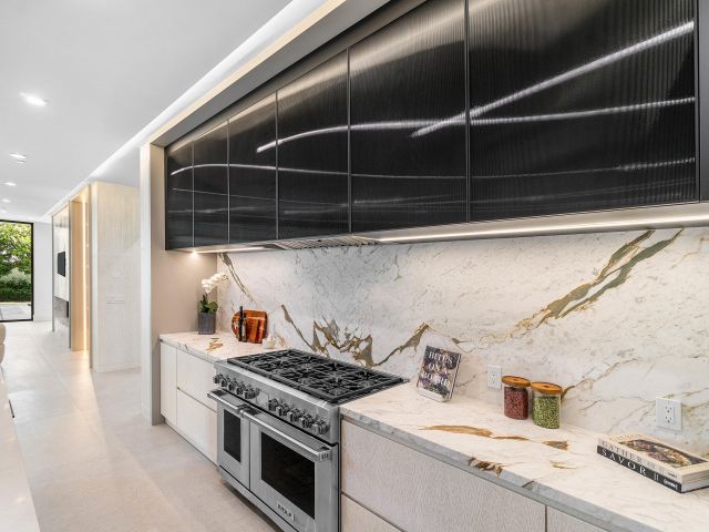 Home for sale at 810 Palm Trail - photo 6678595