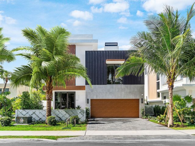 Home for sale at 810 Palm Trail - photo 6678602