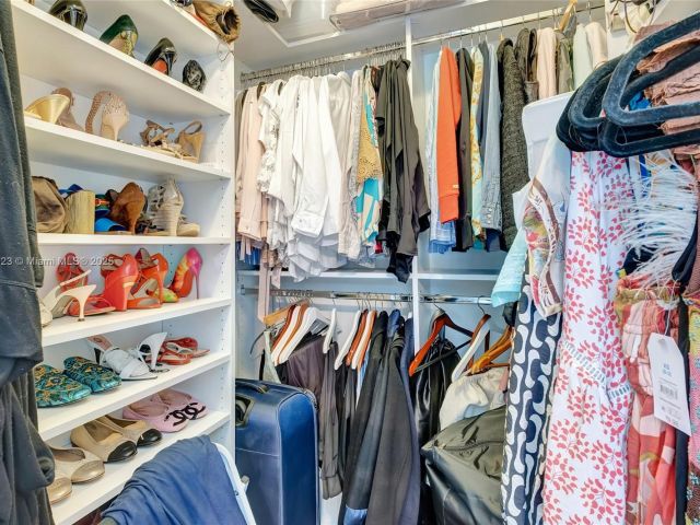 Home for sale at 18409 NE 27th Ct 156 - photo 6671794