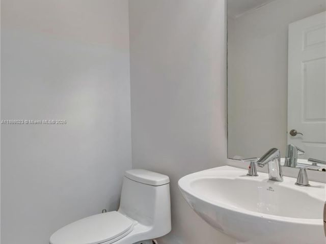 Home for sale at 18409 NE 27th Ct 156 - photo 6671800