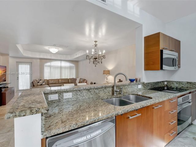 Home for sale at 18409 NE 27th Ct 156 - photo 6671804