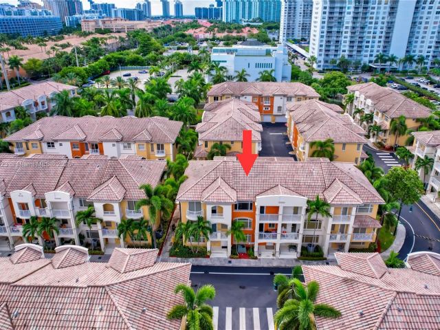 Home for sale at 18409 NE 27th Ct 156 - photo 6671810