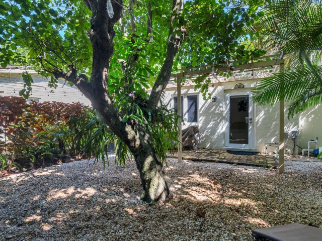 Home for sale at 714 Sunset Road - photo 6683355