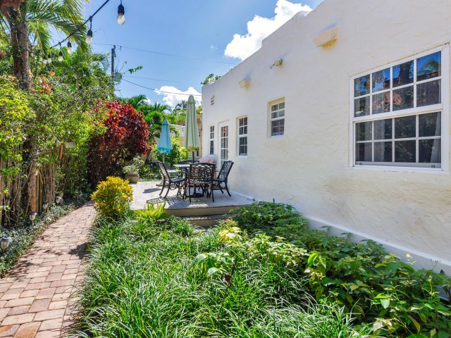 Home for sale at 714 Sunset Road - photo 6683356