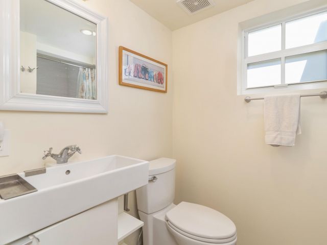 Home for sale at 714 Sunset Road - photo 6683357