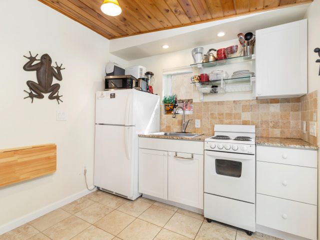 Home for sale at 714 Sunset Road - photo 6683359