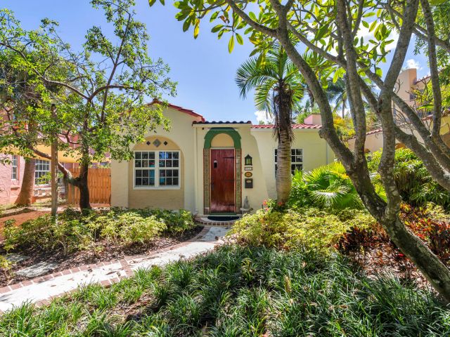 Home for sale at 714 Sunset Road - photo 6683372