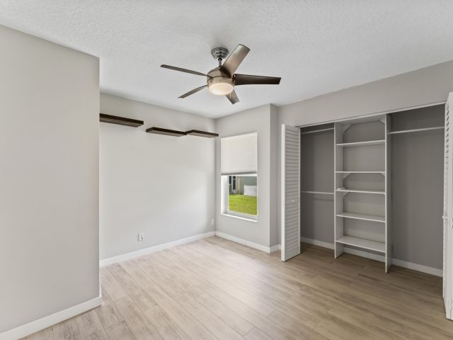 Home for sale at 2022 Bonisle Circle - photo 6688255