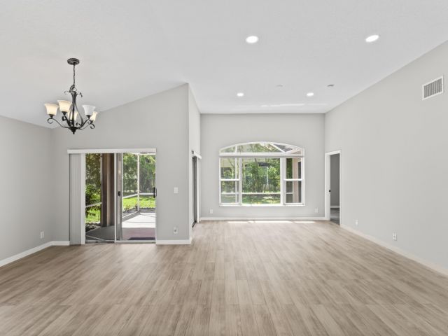 Home for sale at 2022 Bonisle Circle - photo 6688268