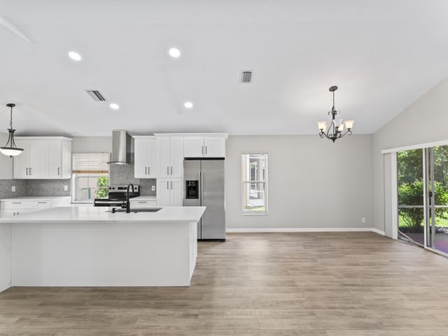 Home for sale at 2022 Bonisle Circle - photo 6688270