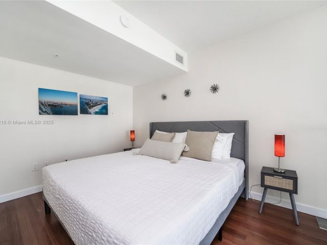 Apartment for sale  Unit #1003 - photo 6672910