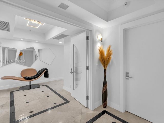 Apartment for sale  Unit #3706 - photo 6673268