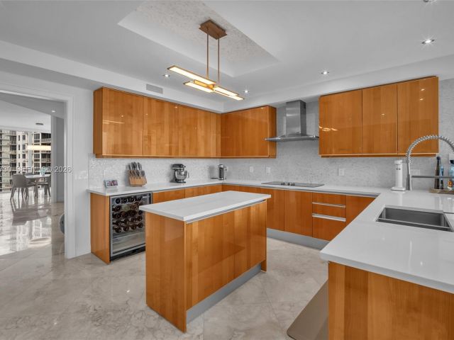 Apartment for sale  Unit #3706 - photo 6673272